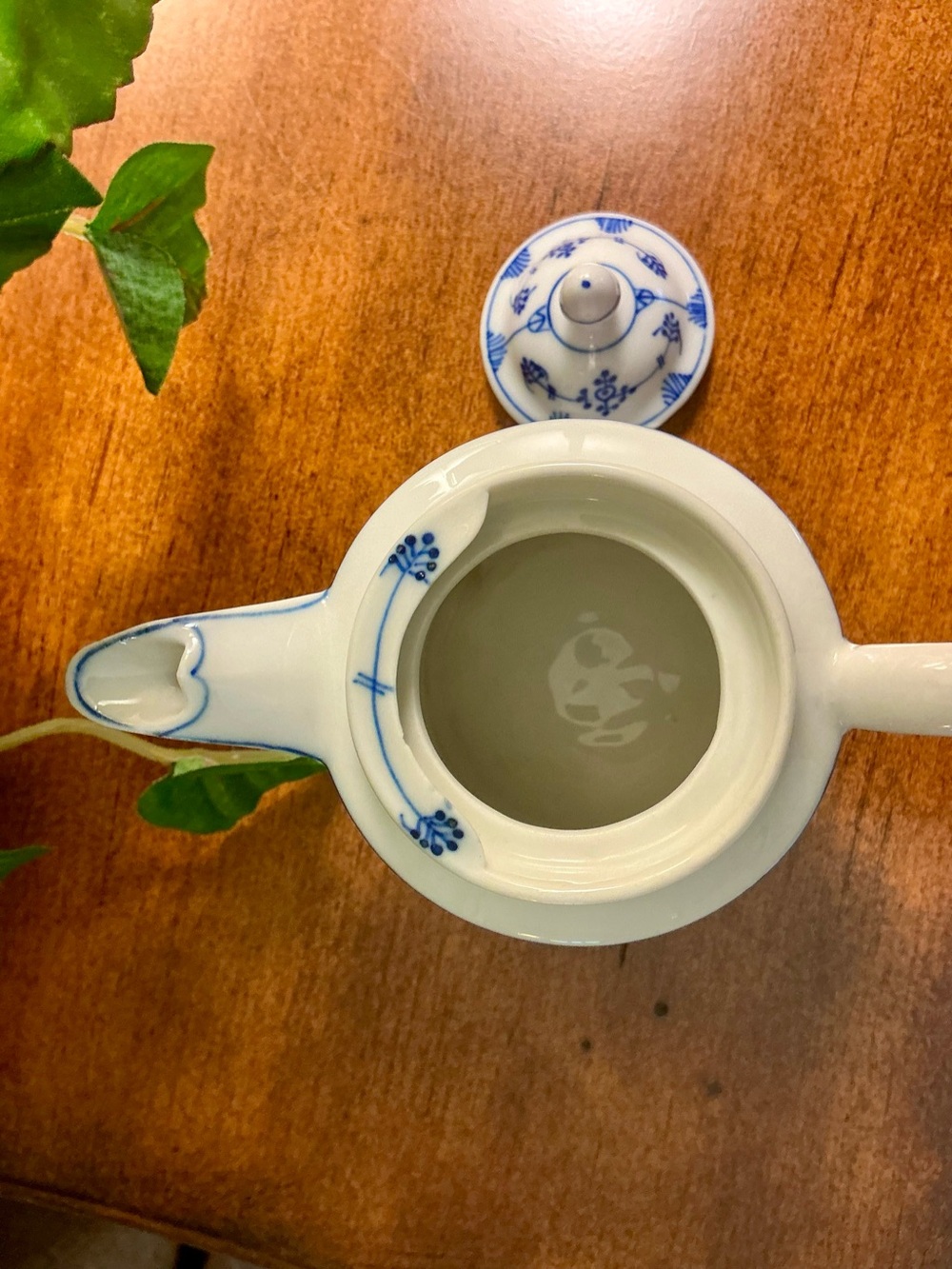 PK Silesia Antique Porcelain Teapot Blue and White Strawflower Pattern. - Picture 7 of 8